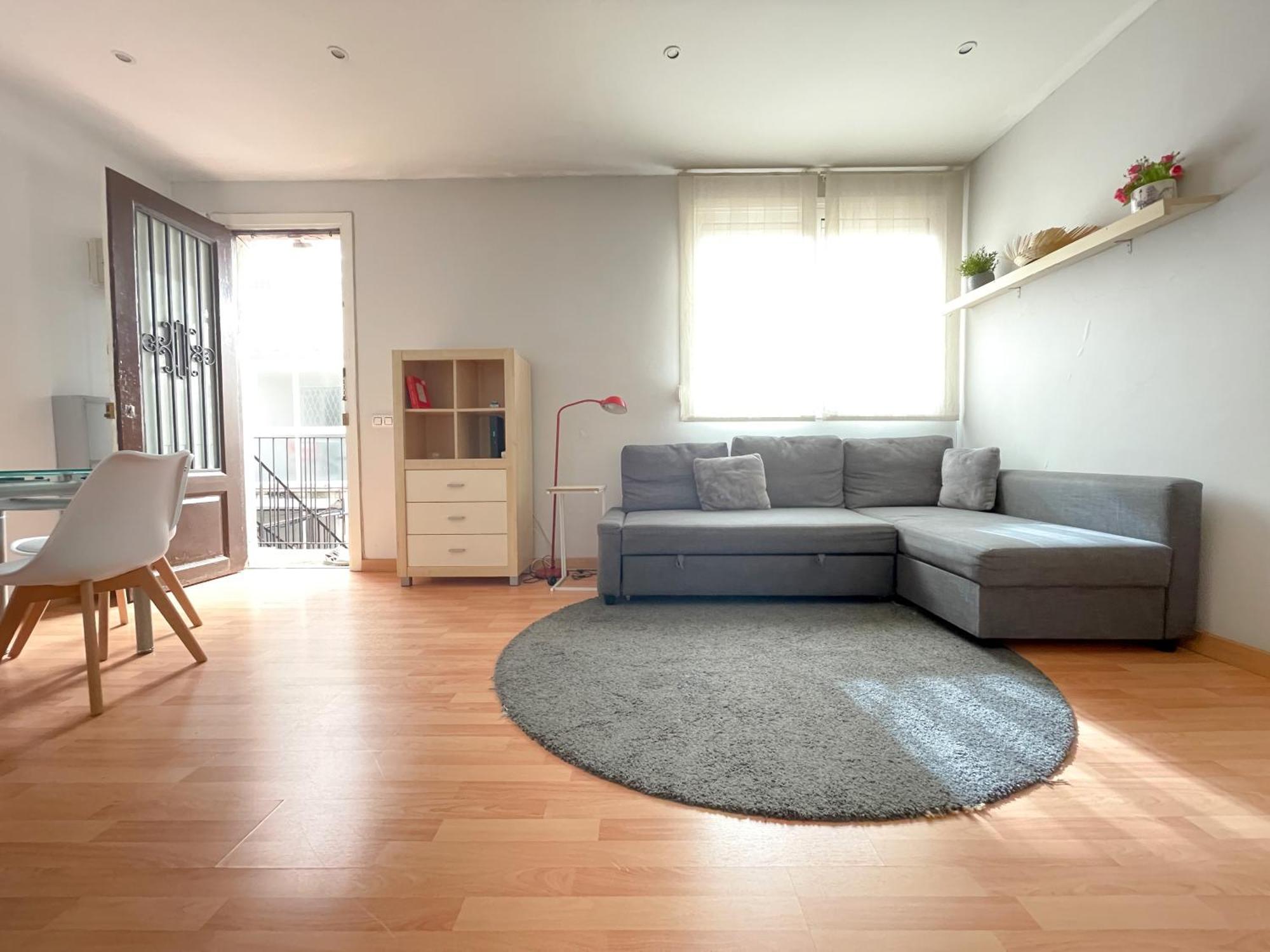 Apartment Creu Fira Hostafrancs *